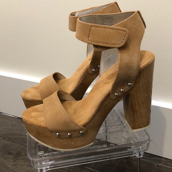 BCBGeneration Suede Pumps - Picture 2 of 4